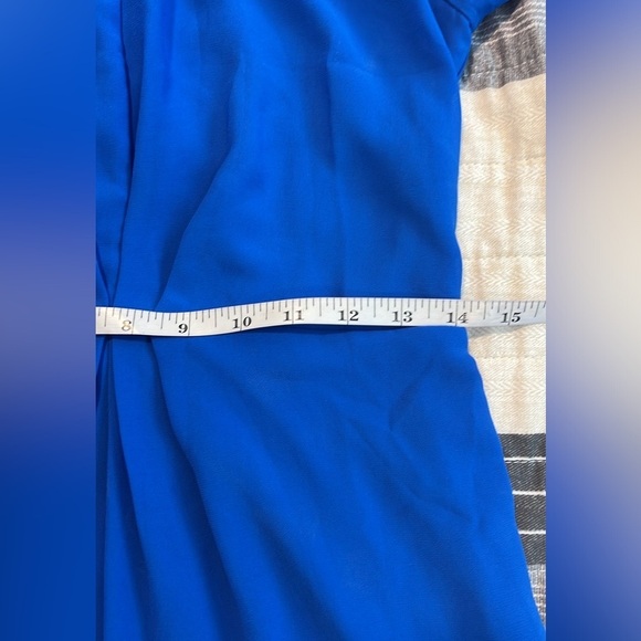 Dainty Hooligan, Vibrant Blue, V-Neck, Zipper-Back, Sheer Sleeves,Lined, Size M - Picture 11 of 14